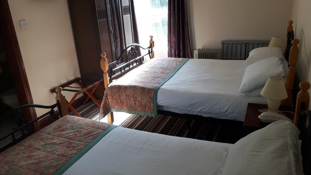 The Pilgrims Rest Hotel (Adults Only) リスモア エクステリア 写真